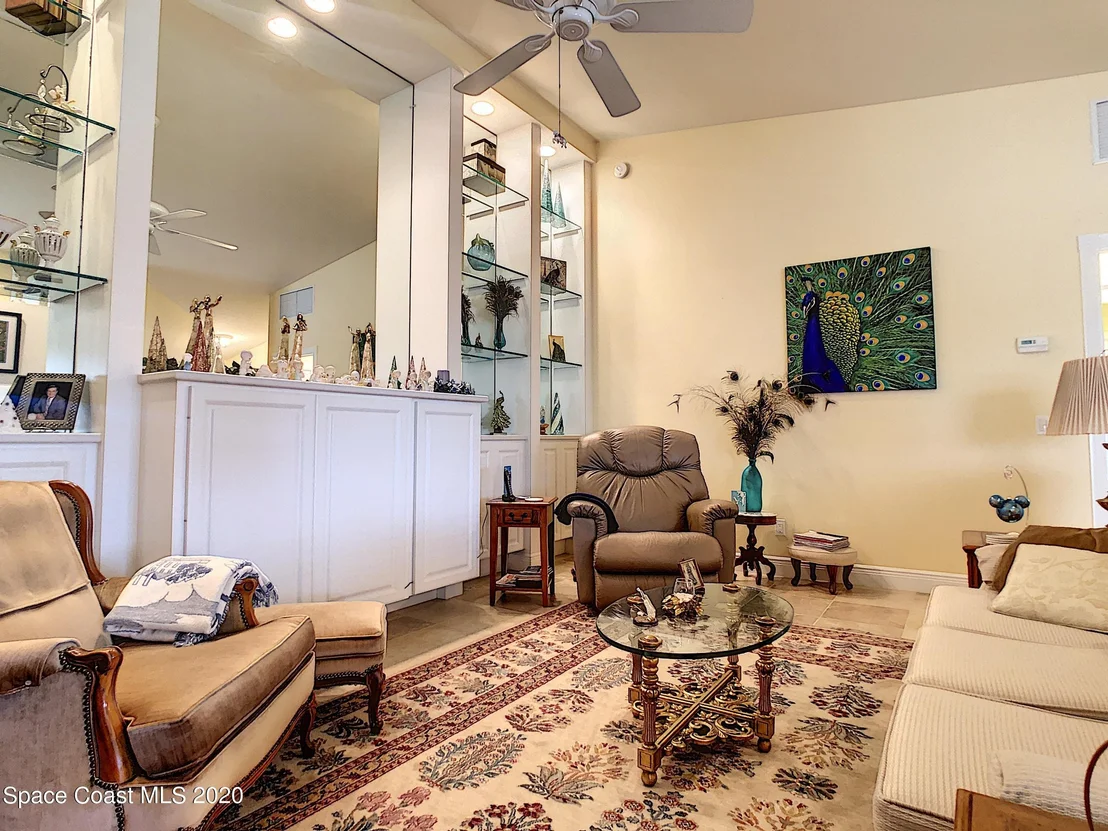 Photo of 3493 Hyperion Way SE