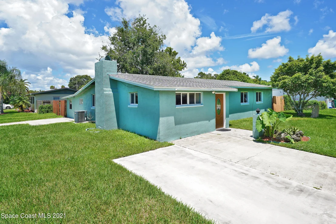 Photo of 2534 Stratford Drive