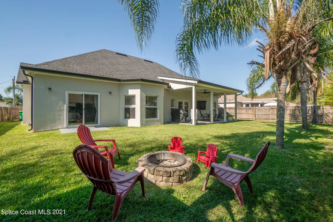 Photo of 6495 Bamboo Avenue