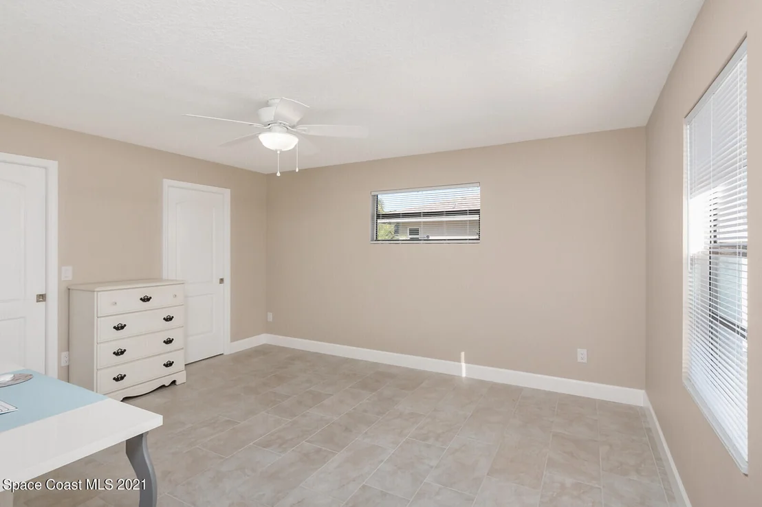 Photo of 991 Pineland Drive