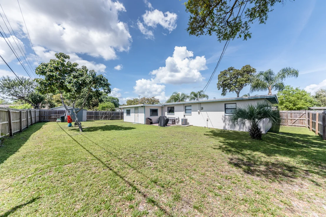 Photo of 1213 Princeton Road