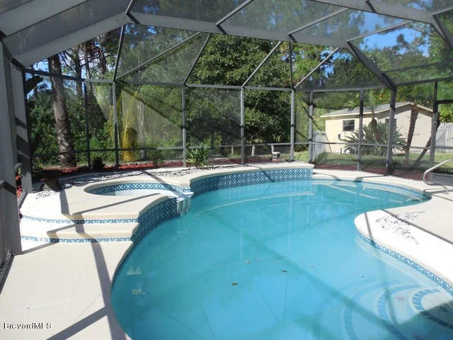 Photo of 7040 Holly Avenue