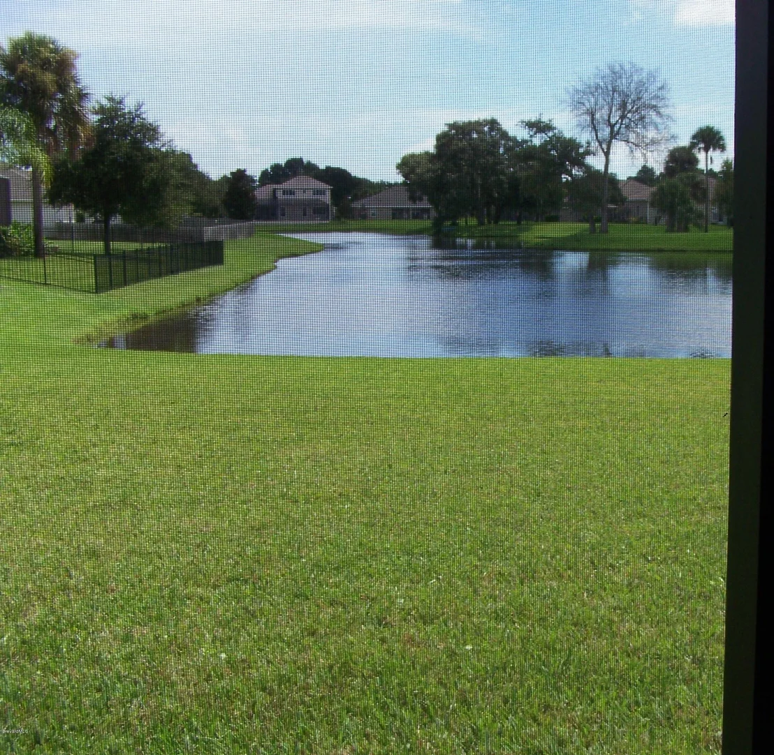 Photo of 1884 Botanica Circle