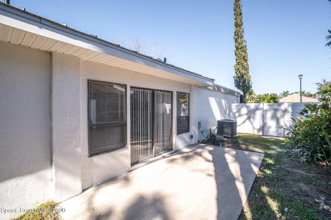Photo of 473 Willow Tree Drive