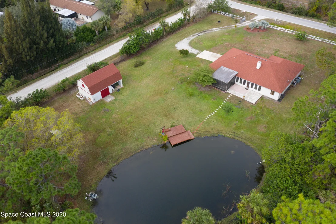 Photo of 1531 Hall Road