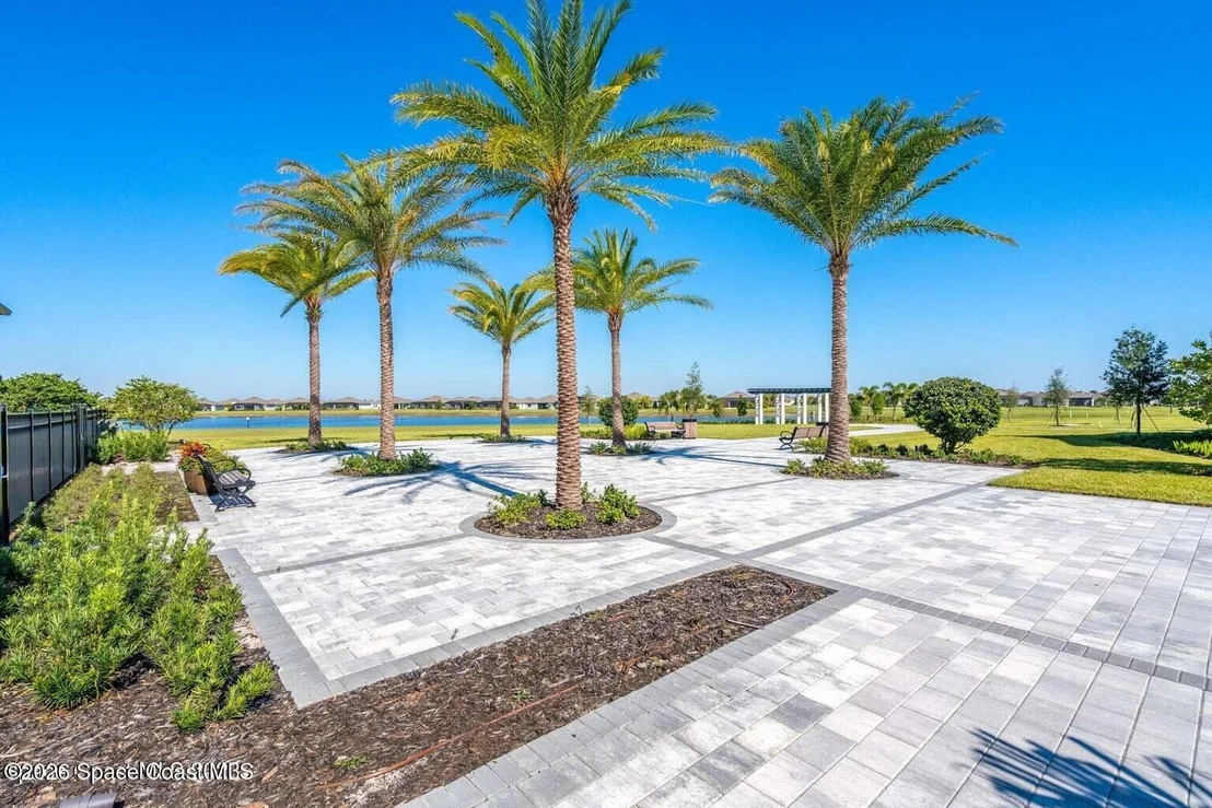 Photo of 2889 Millennium Circle