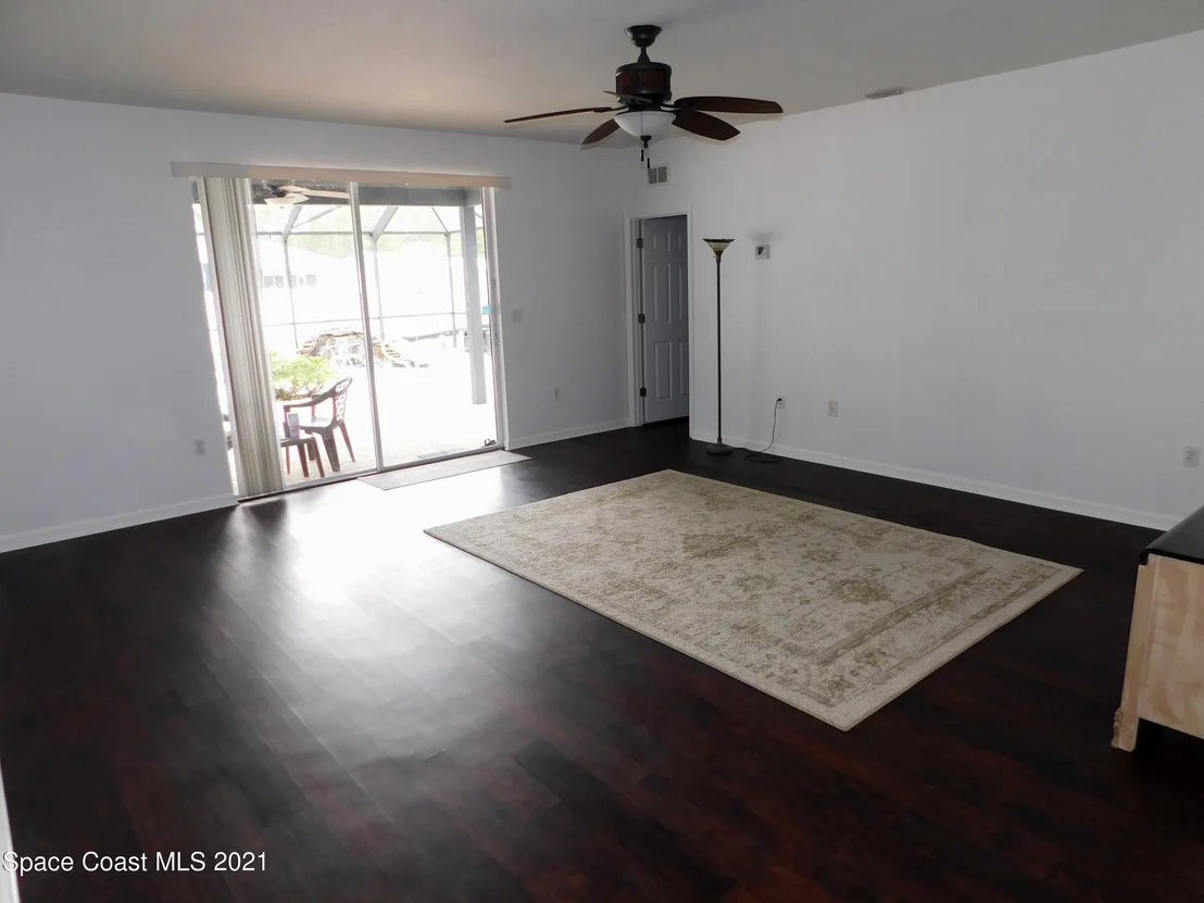 Photo of 236 Dailey Street SE