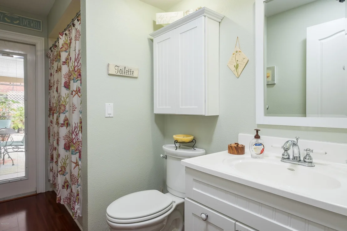 Photo of 4725 Riverside Road
