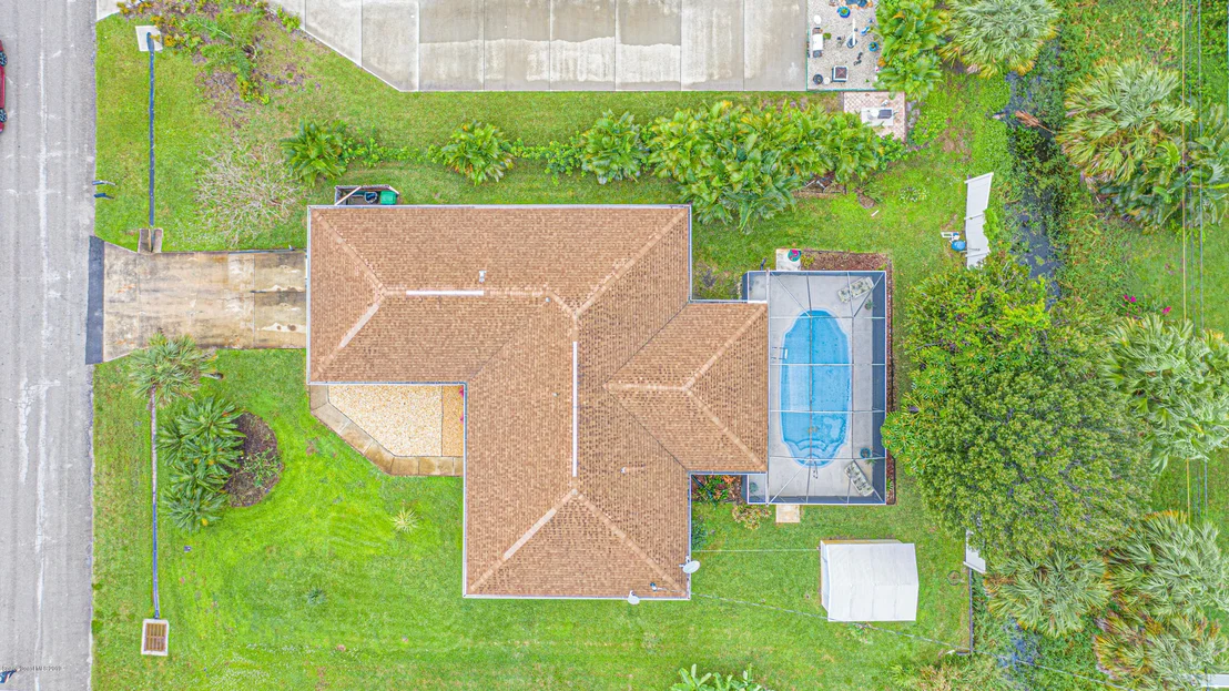 Photo of 843 Landsdowne Drive