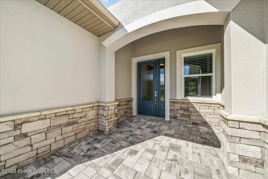 Photo of 905 Miller Lane
