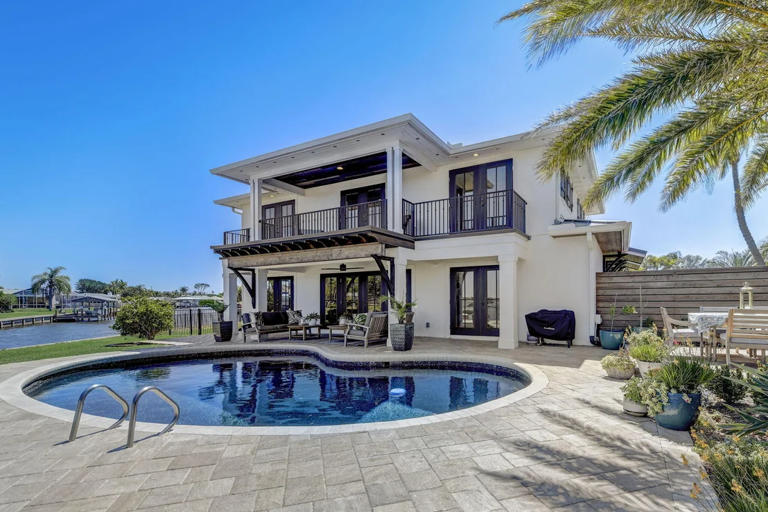 Photo of 451 River View Lane