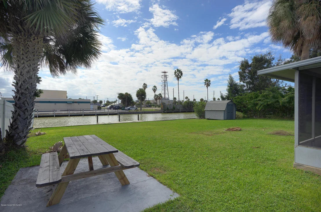 Photo of 363 Angelo Lane