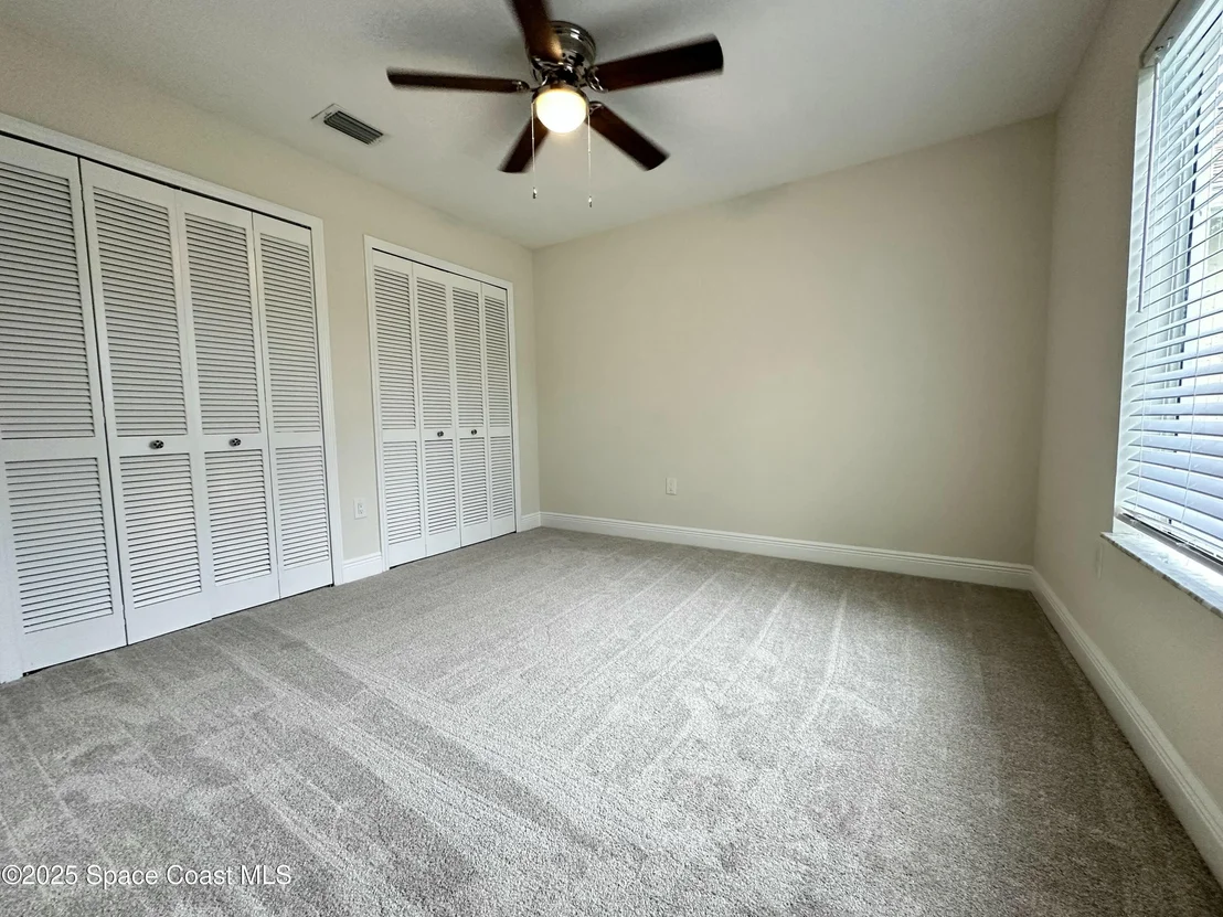 Photo of 4106 Twin Oaks Boulevard