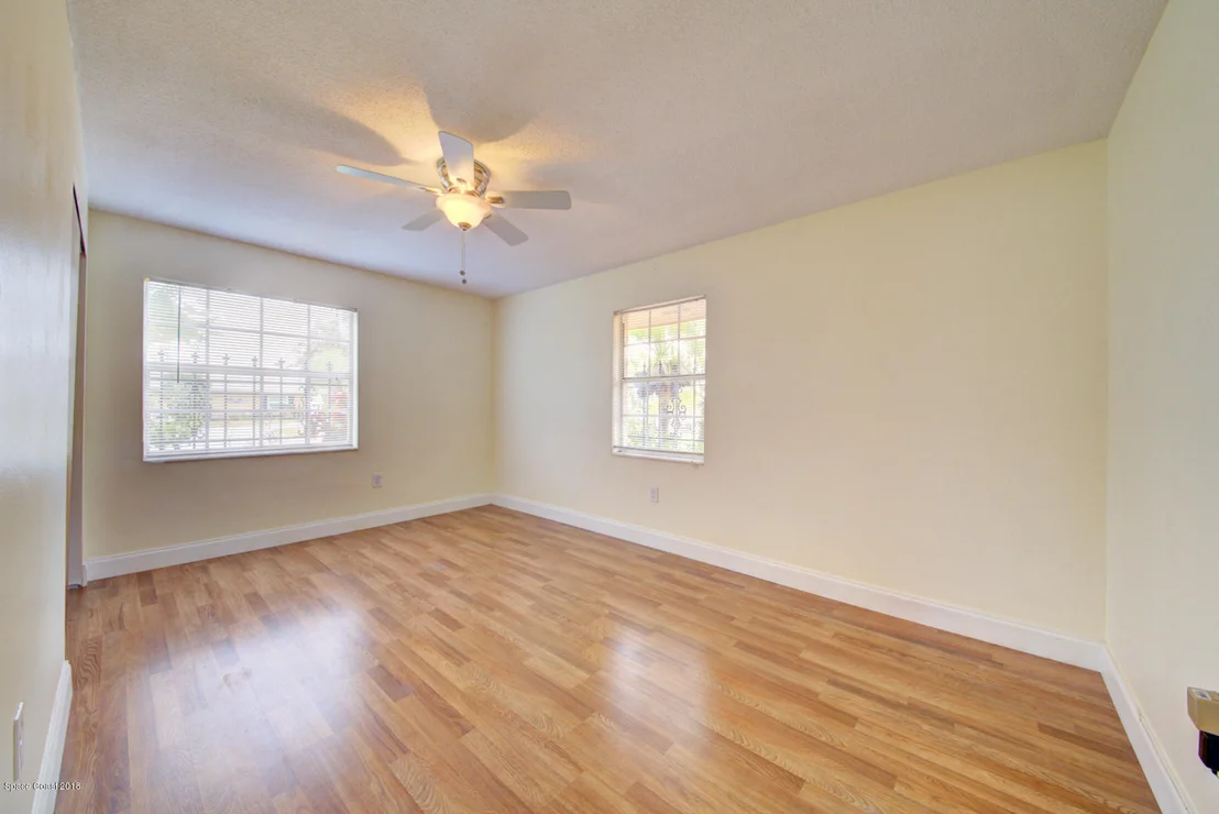 Photo of 356 Dorset Drive