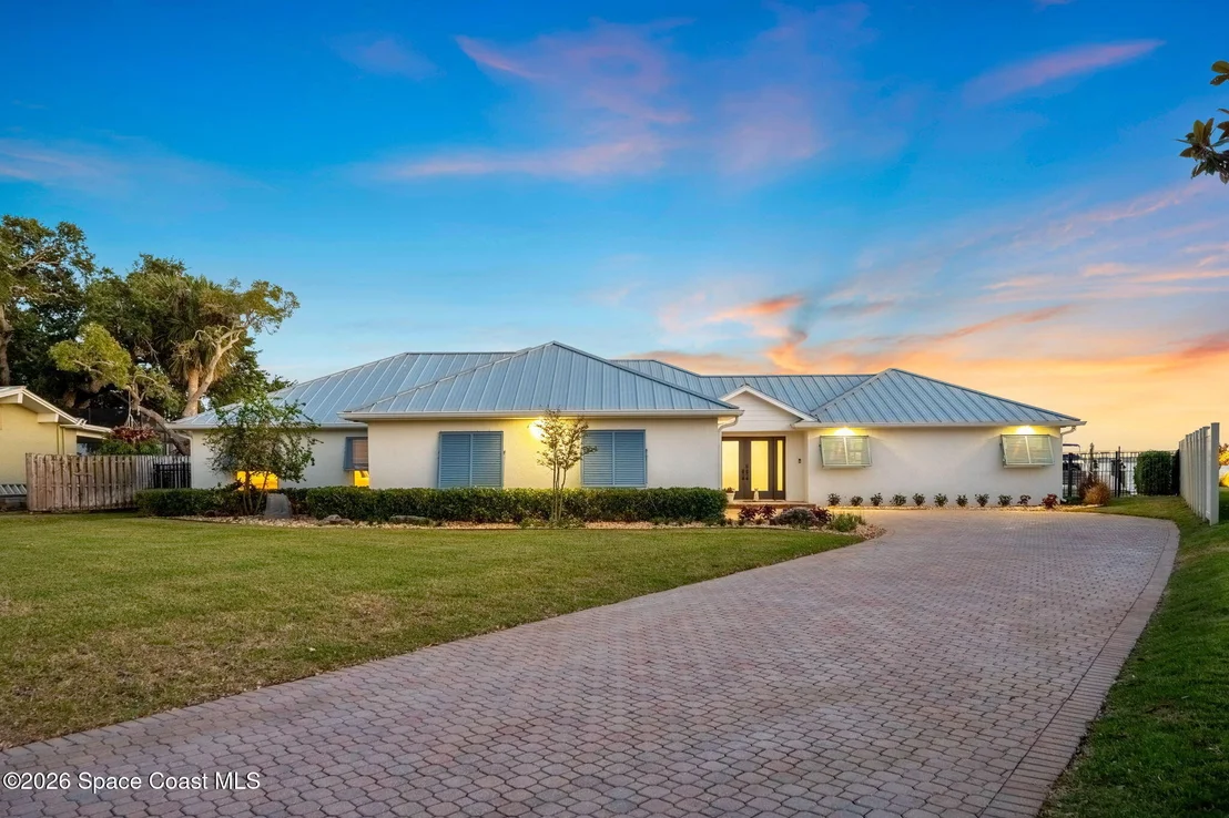 Photo of 751 Oak Ridge Drive