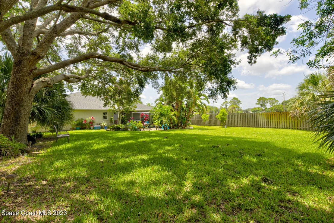 Photo of 3384 Meadowridge Drive