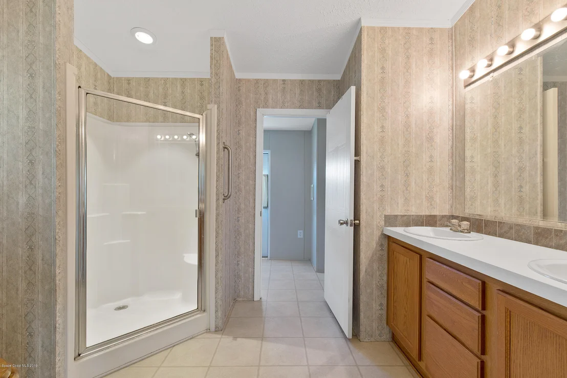 Photo of 547 Marnie Circle