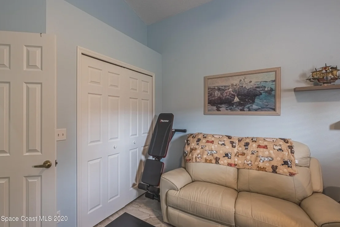 Photo of 338 Renaissance Avenue