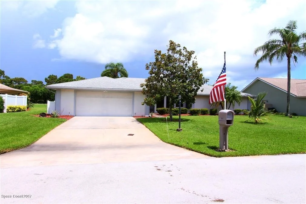 Photo of 650 Doral Lane