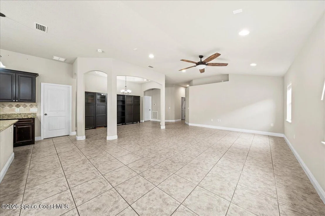 Photo of 1461 Bourke Lane