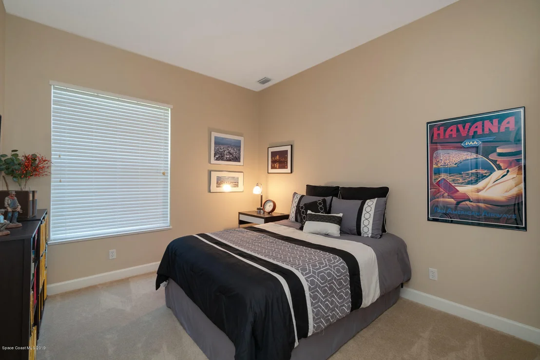 Photo of 1558 Auburn Lakes Drive