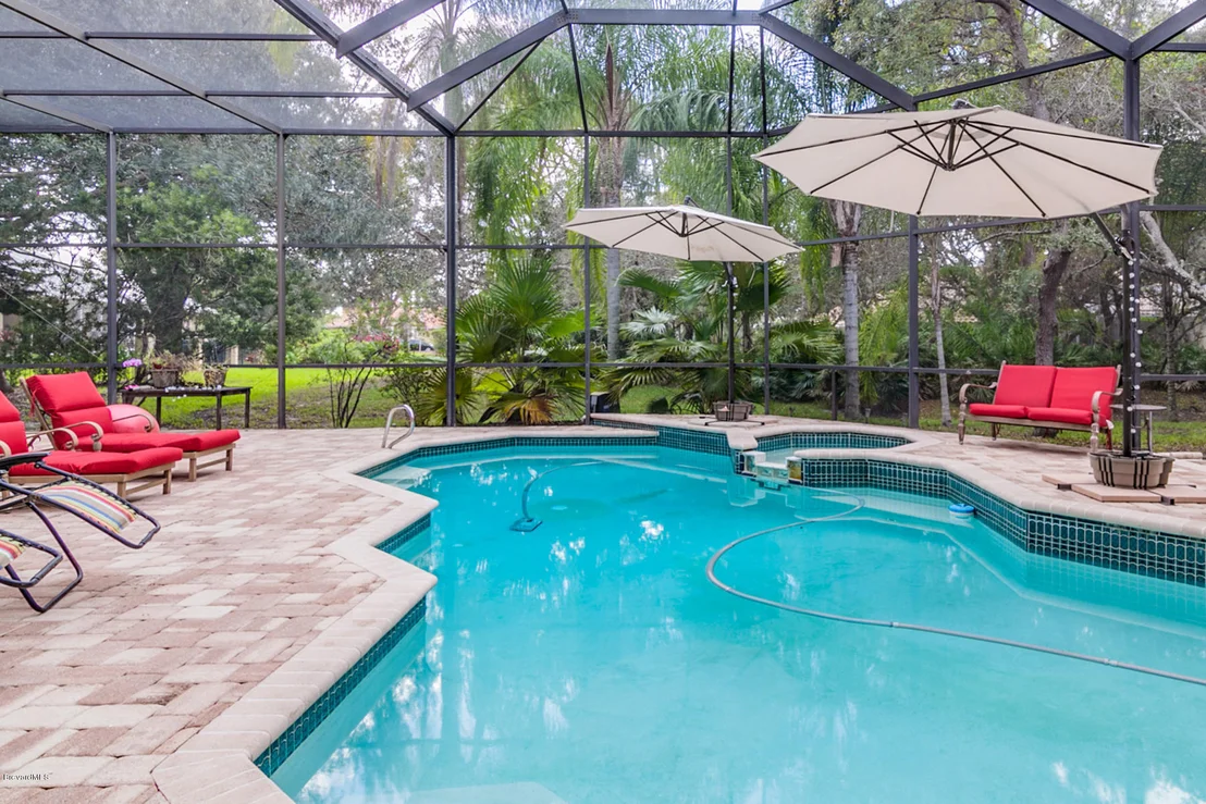 Photo of 774 Glengarry Drive