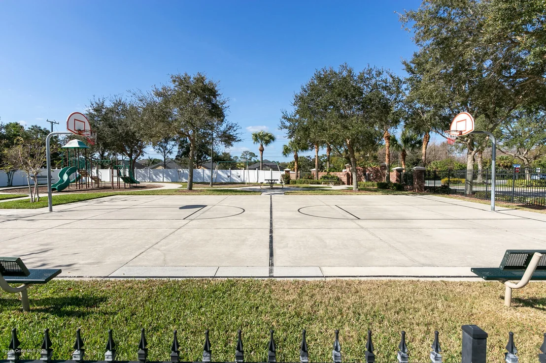Photo of 1601 Whitman Drive