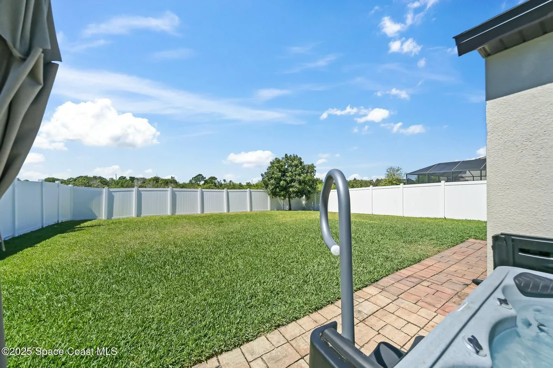 Photo of 1032 Peta Way