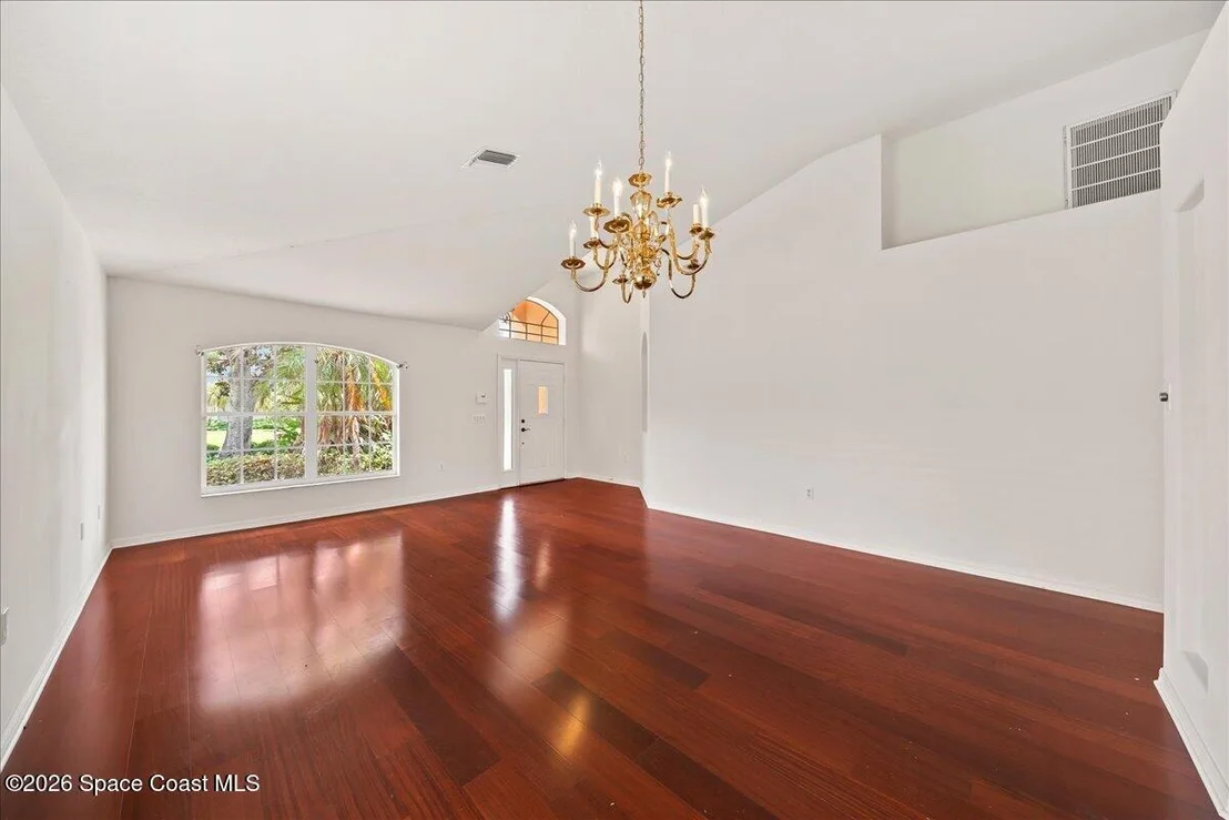 Photo of 502 Royston Lane