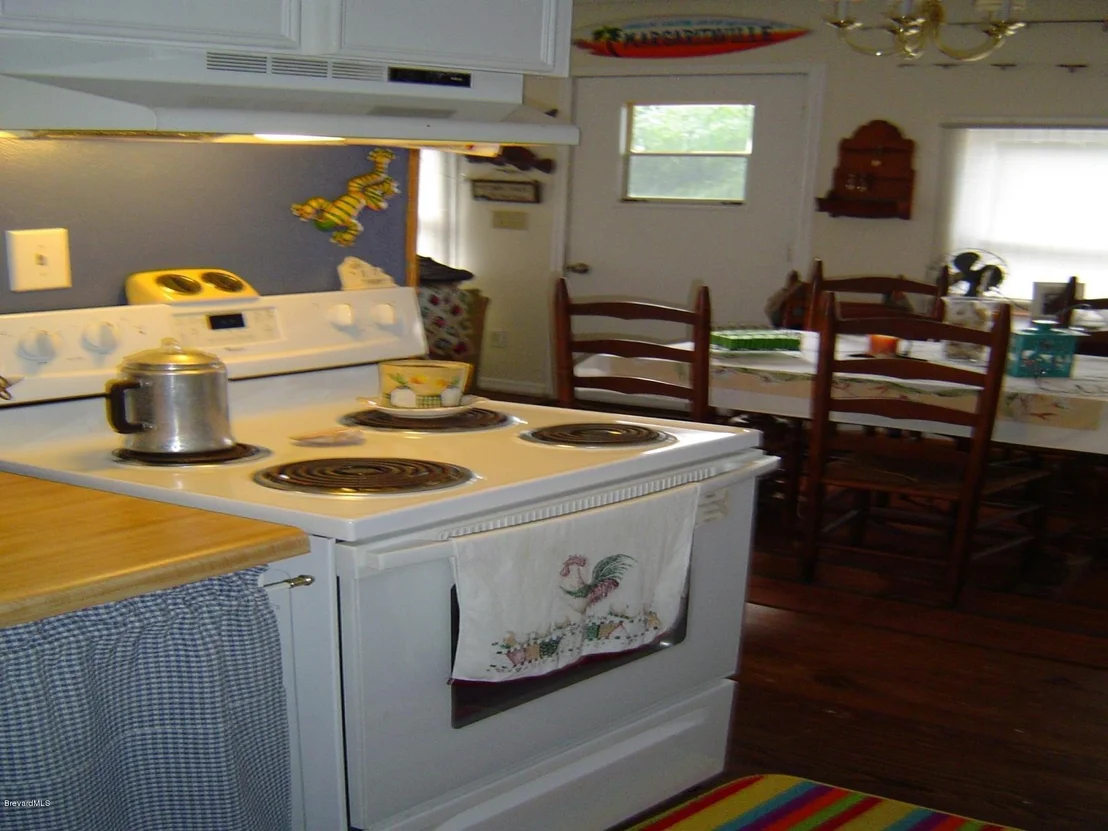 Photo of 1285 Richmond Drive