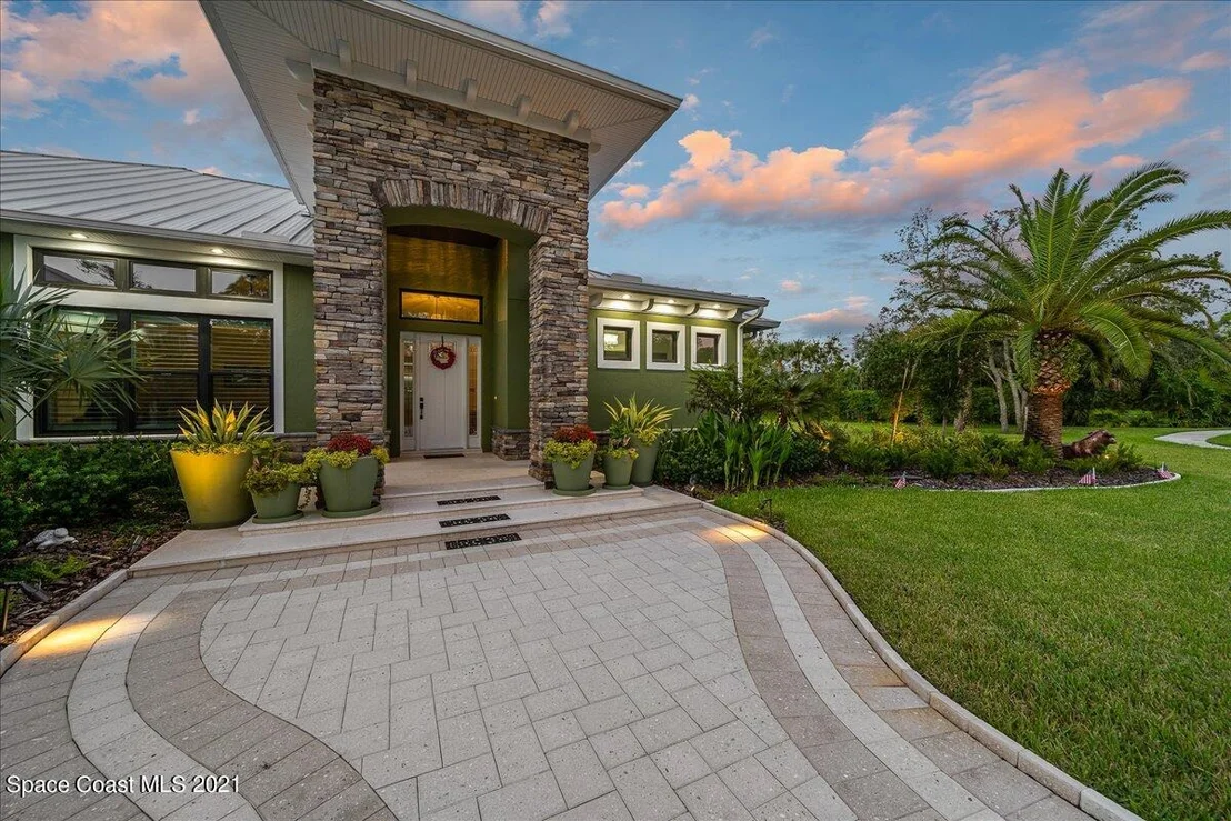 Photo of 2410 Pimlico Lane