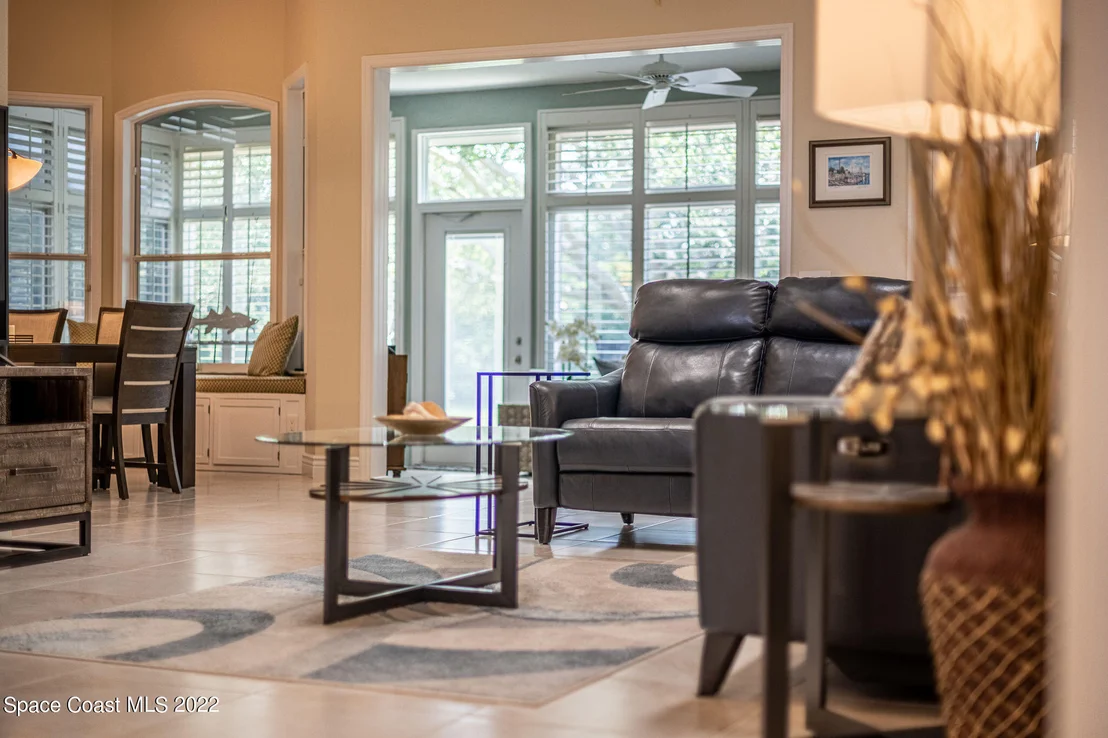 Photo of 557 Willis Way