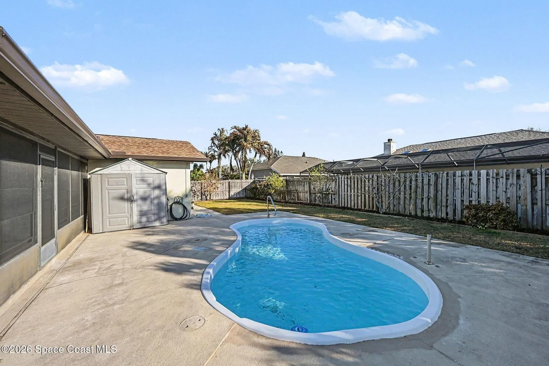Photo of 2001 Thistle Drive