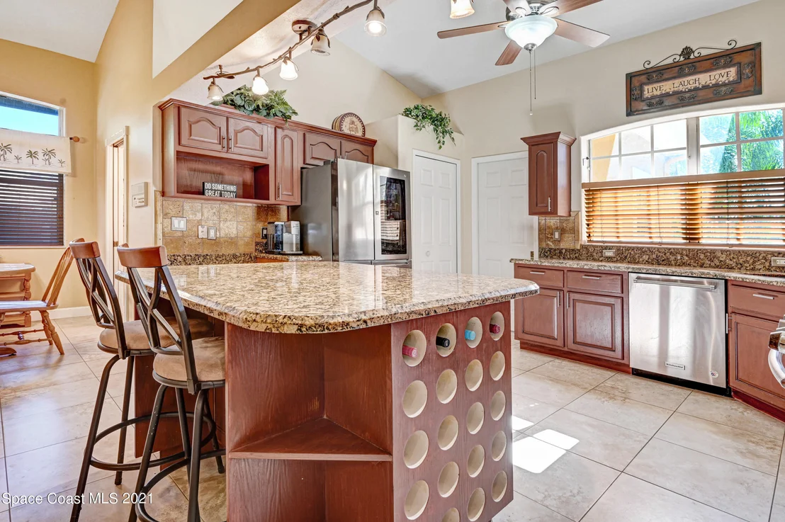Photo of 346 Carmel Drive