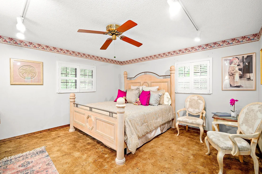 Photo of 1255 Friday Road