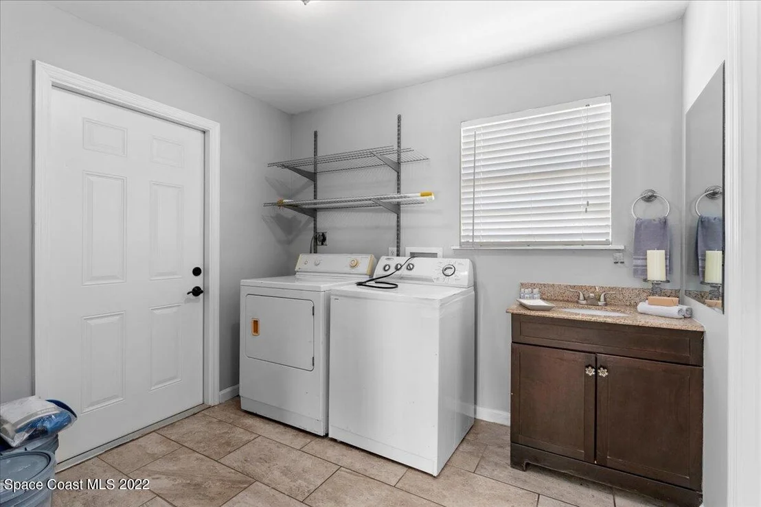 Photo of 2312 Warwick Road