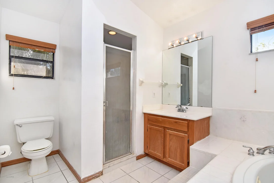 Photo of 5265 Pine Street