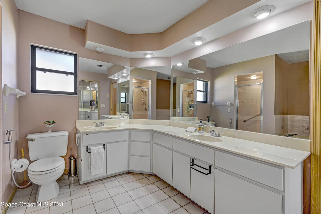 Photo of 3537 Swallow Drive