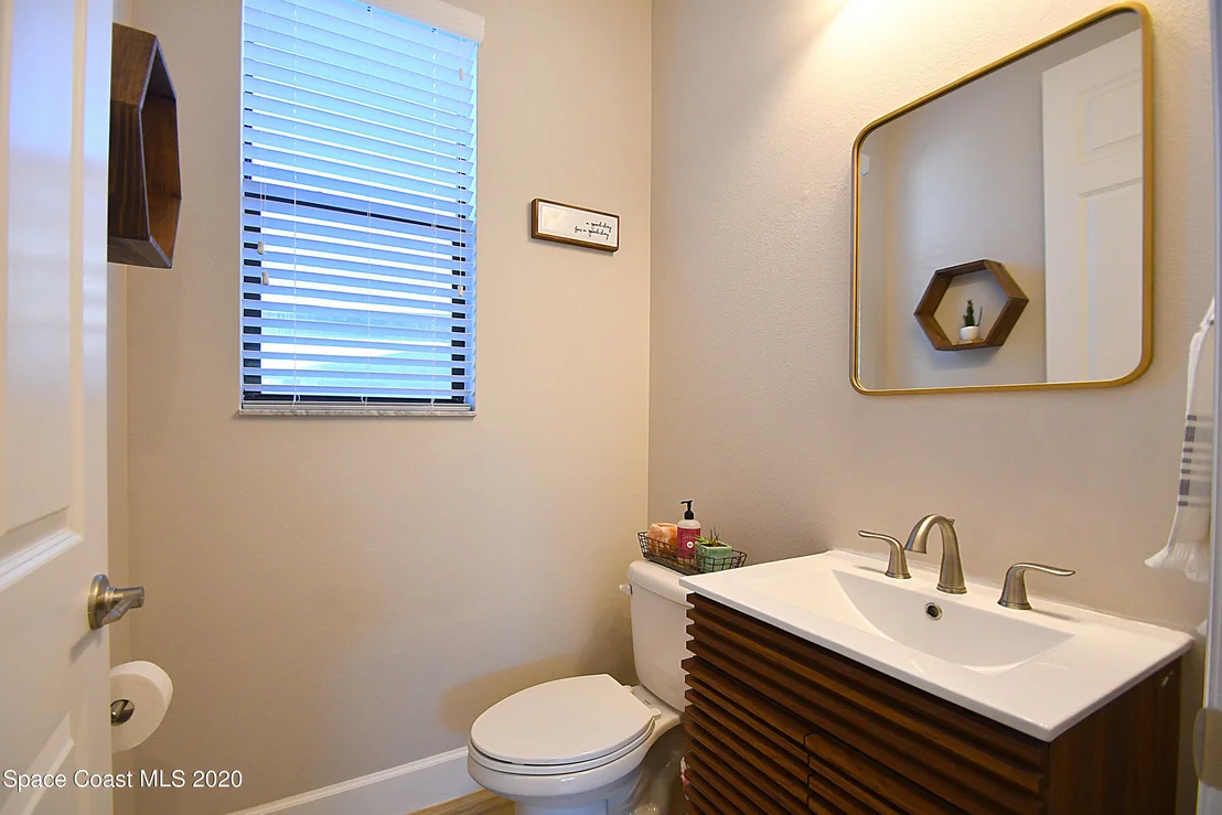 Photo of 2872 Casterton Drive