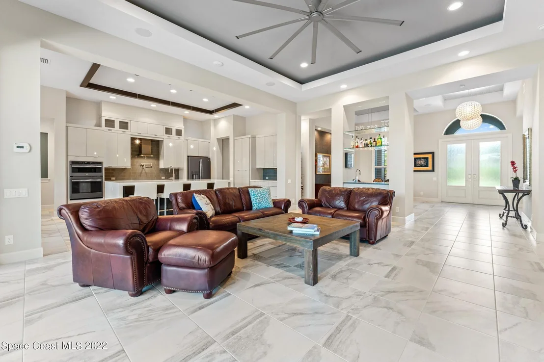 Photo of 2902 Emeldi Lane