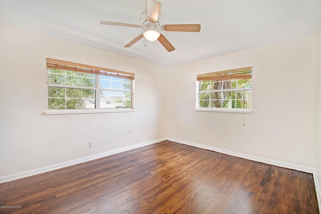 Photo of 1718 Hubbard Drive