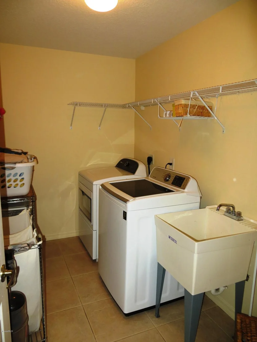 Photo of 1520 Whitman Drive