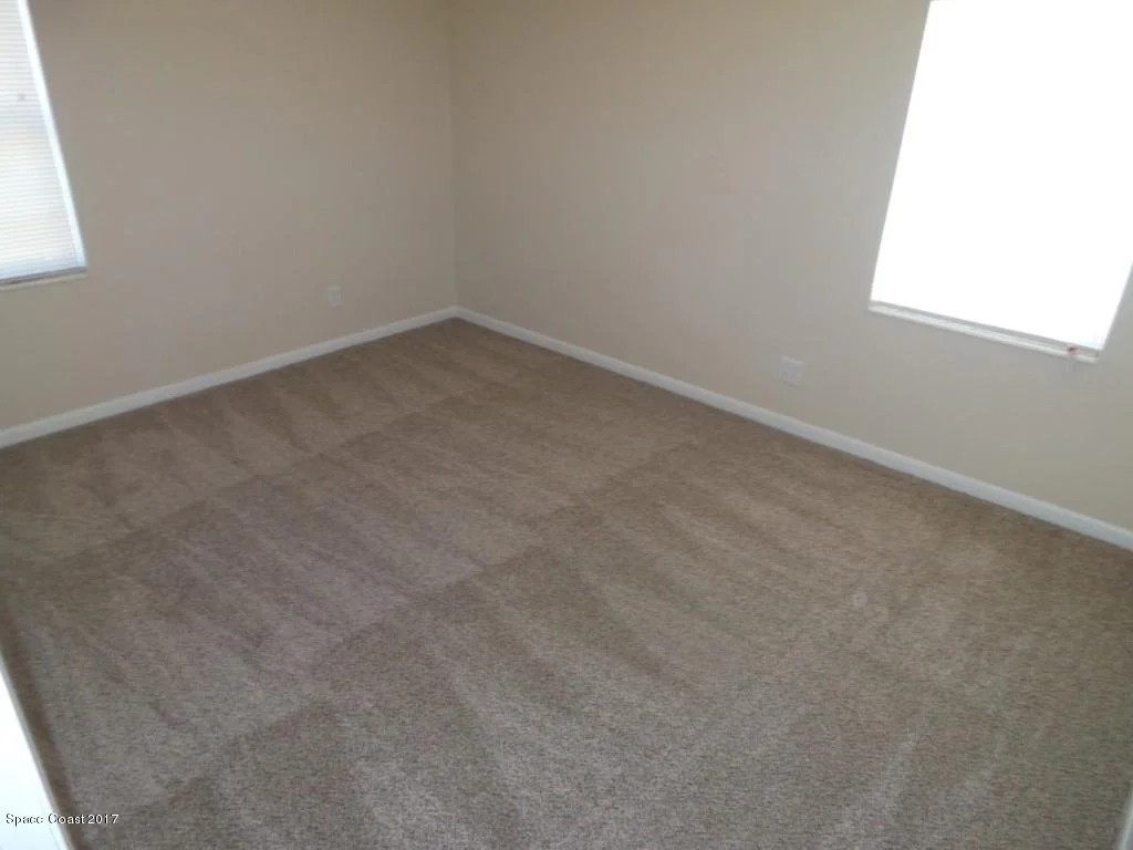 Photo of 912 Aida Circle