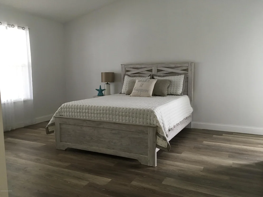 Photo of 130 Palm Circle