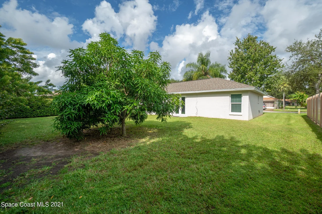 Photo of 3495 Saddle Brook Drive