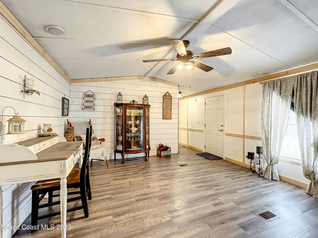 Photo of 9295 Concord Road