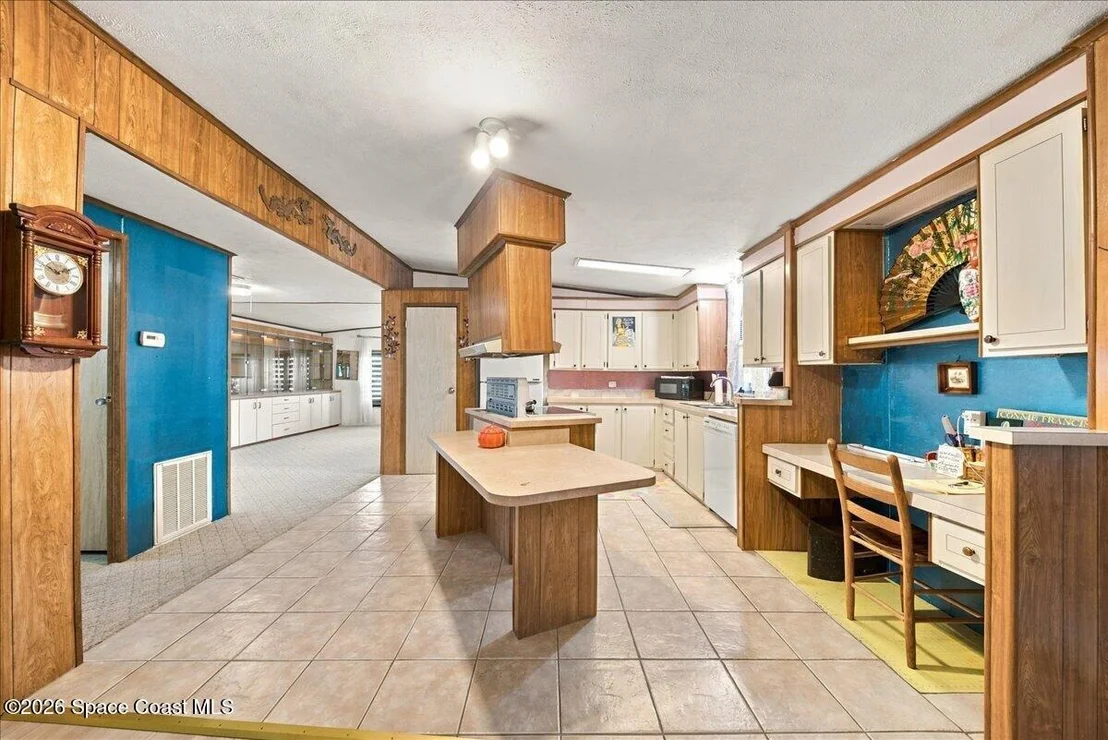 Photo of 5351 Bannock Street