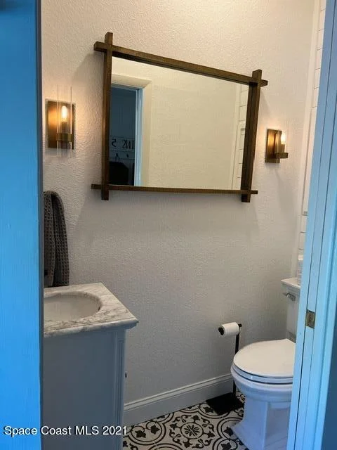 Photo of 40 Barton Avenue