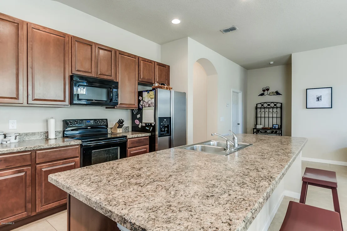 Photo of 956 Whetstone Place