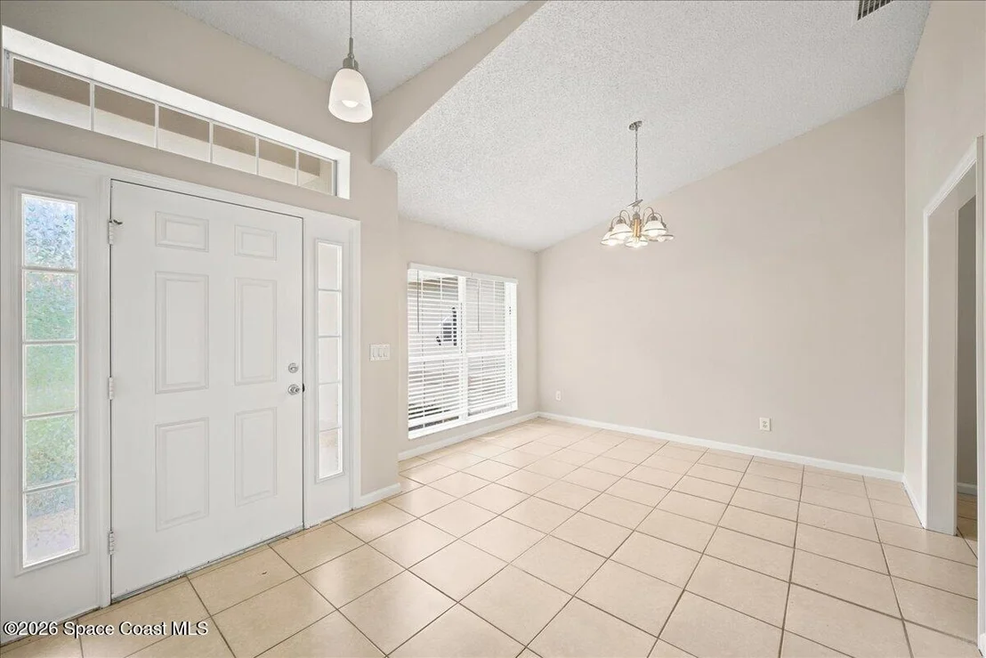 Photo of 1225 Devon Street SE